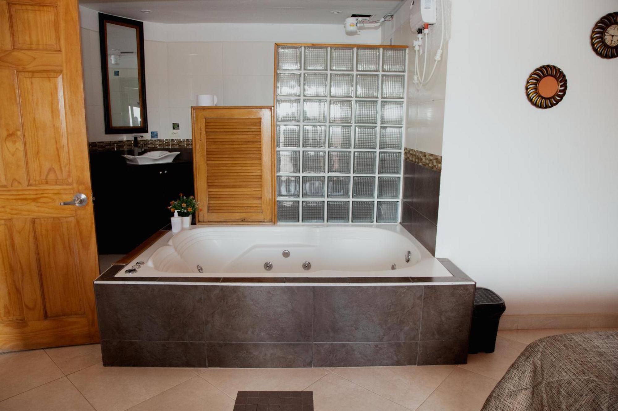 Hotel Real Guatape Luaran gambar